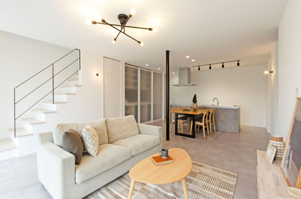 認知症の症状が進んだら。専門の施設に移るべき判断基準